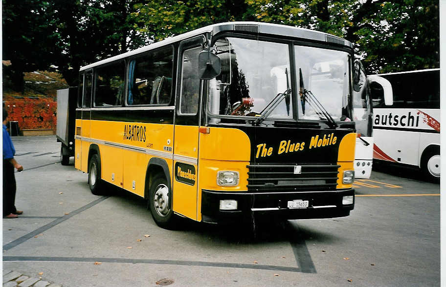 (055'904) - Albatros, Emmenbrcke - LU 15'653 - Magirus-Deutz (ex Bossert, Menzberg) am 31. August 2002 in Murten, Carterminal