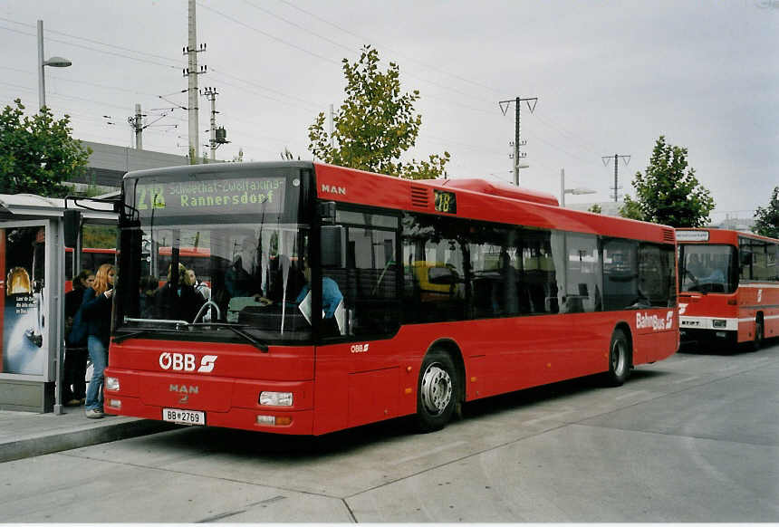 (056'719) - BB - BB 2769 - MAN am 9. Oktober 2002 in Wien, Simmering