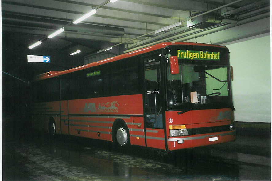 (057'721) - AFA Adelboden - Nr. 5/BE 26'705 - Setra am 22. Dezember 2002 im Autobahnhof Adelboden