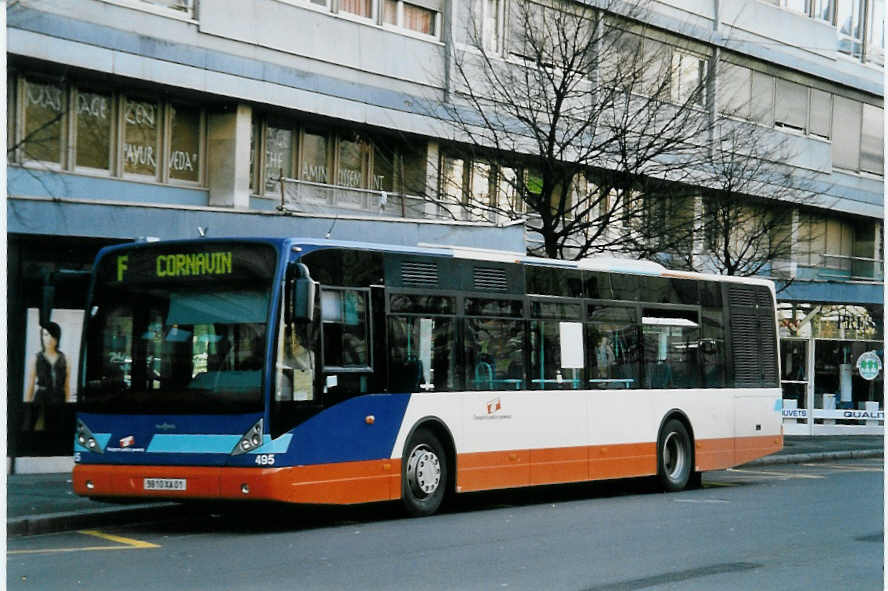 (058'311) - Aus Frankreich: TPG Genve (France) - Nr. 495/9810 XA 01 - Van Hool am 1. Januar 2003 in Genve, Goulart