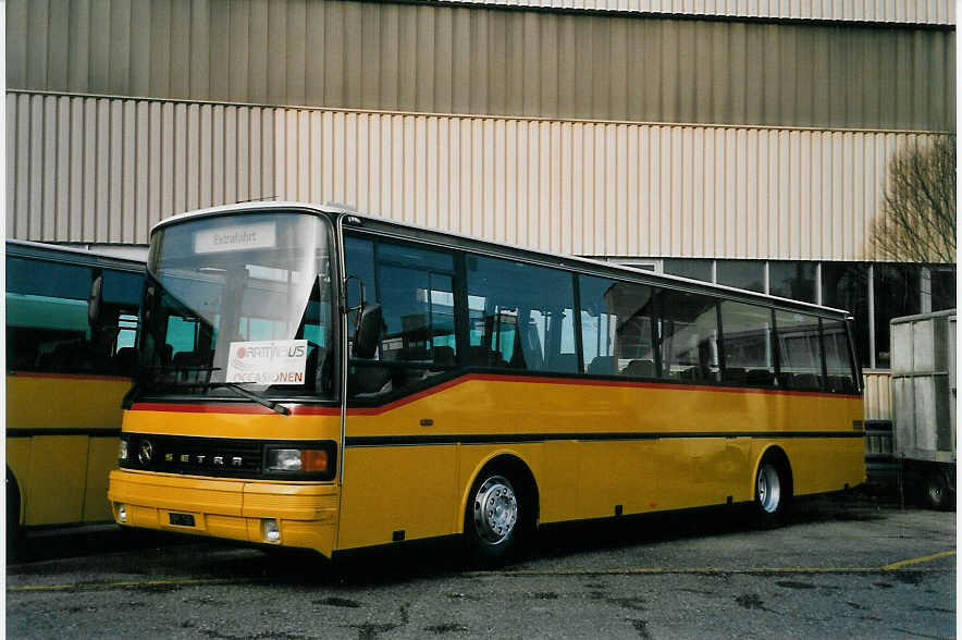 (058'534) - PTT-Regie - P 25'000 - Setra am 18. Januar 2003 in Biel, Rattinbus