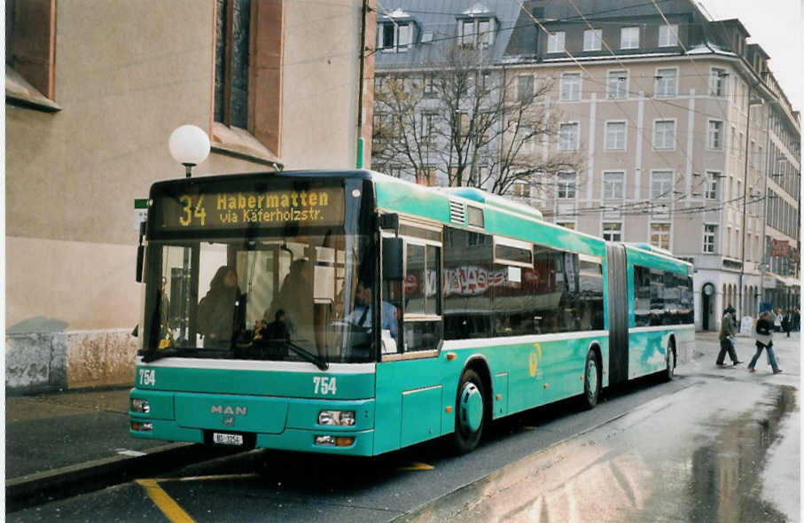 (059'635) - BVB Basel - Nr. 754/BS 3254 - MAN am 10. April 2003 in Basel, Claraplatz