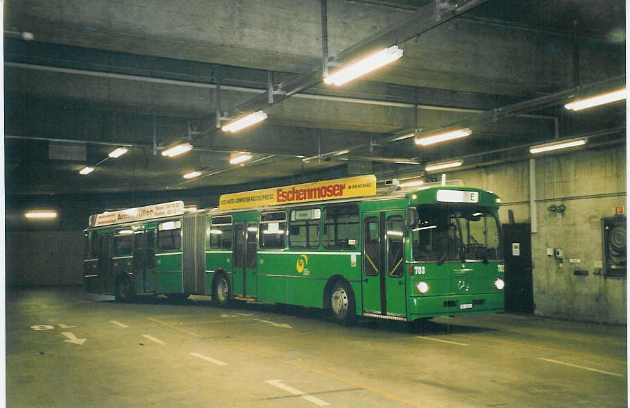 (059'921) - BVB Basel - Nr. 703/BS 3203 - Mercedes am 19. April 2003 in Basel, Garage Rankstrasse