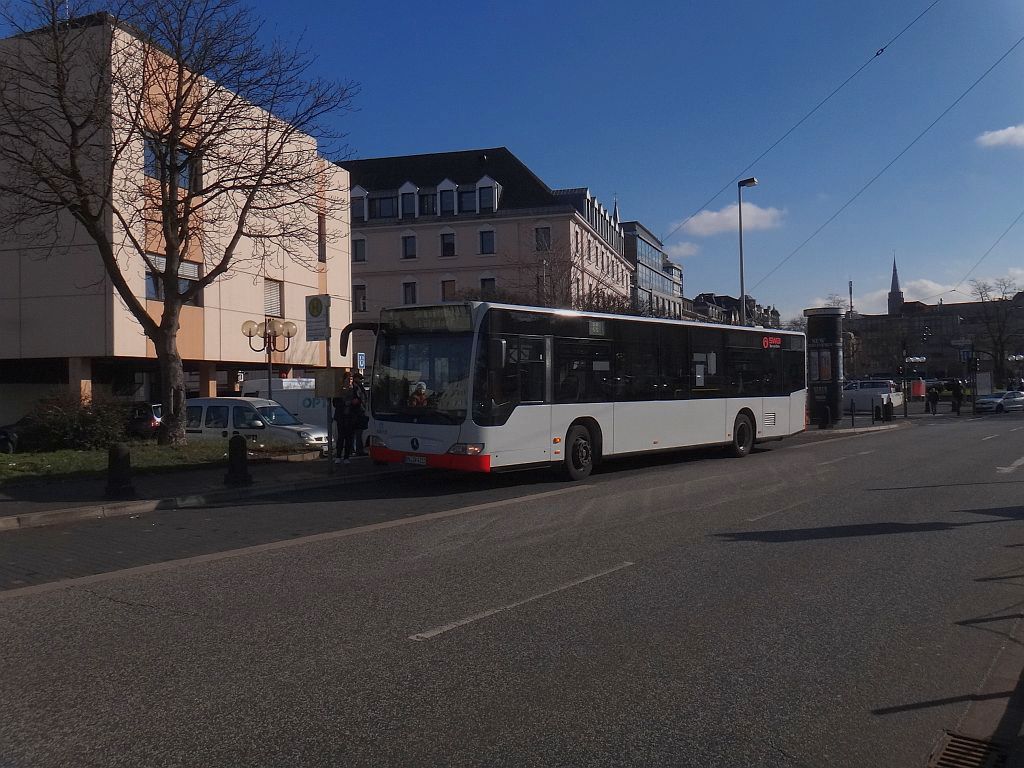 0618 an der Ersatzhaltestelle T.-Mann-Strae auf der Rabin Strae 1. Foto