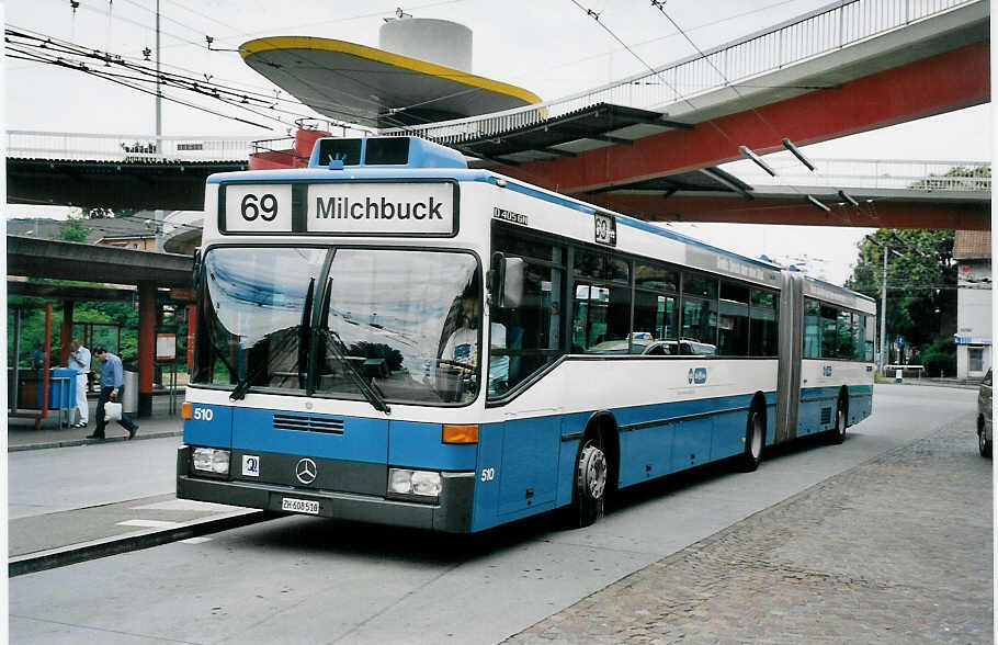 (062'114) - VBZ Zrich - Nr. 510/ZH 608'510 - Mercedes am 29. Juli 2003 in Zrich, Bucheggplatz