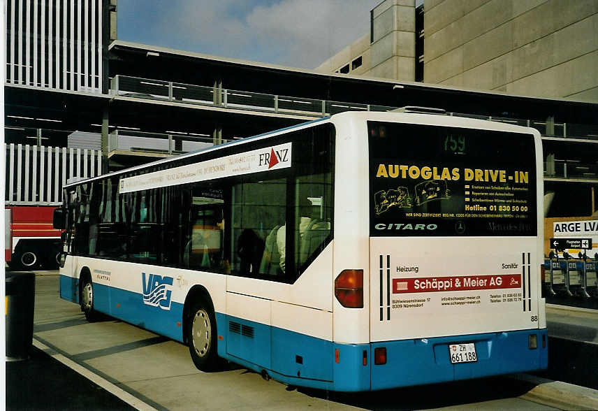 (065'511) - Welti-Furrer, Zrich - Nr. 88/ZH 661'188 - Mercedes am 16. Februar 2004 in Zrich, Flughafen