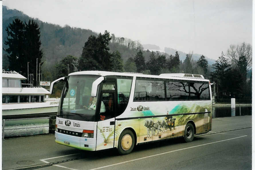 (065'903) - Jean-Louis, Ftigny - FR 300'462 - Setra am 5. Mrz 2004 bei der Schifflndte Thun