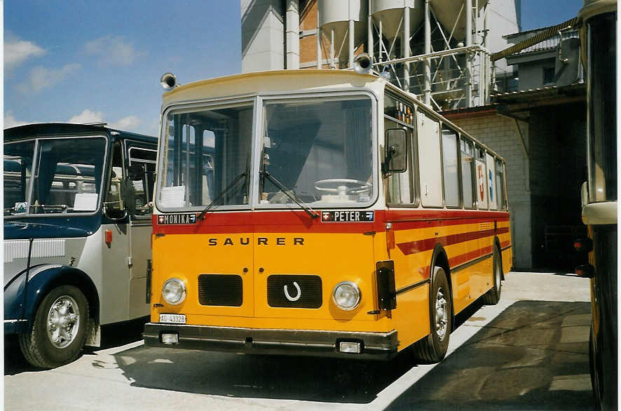 (070'429) - Siegrist, Berikon - AG 43'328 - Saurer/FHS (ex P 25'697; ex Furler, Bren) am 28. August 2004 in Niederbipp, Saurertreffen