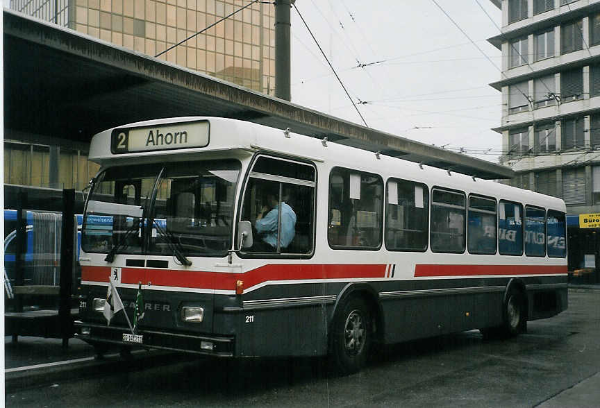 (071'931) - VBSG St. Gallen - Nr. 211/SG 141'211 - Saurer/Hess am 11. Oktober 2004 beim Bahnhof St. Gallen