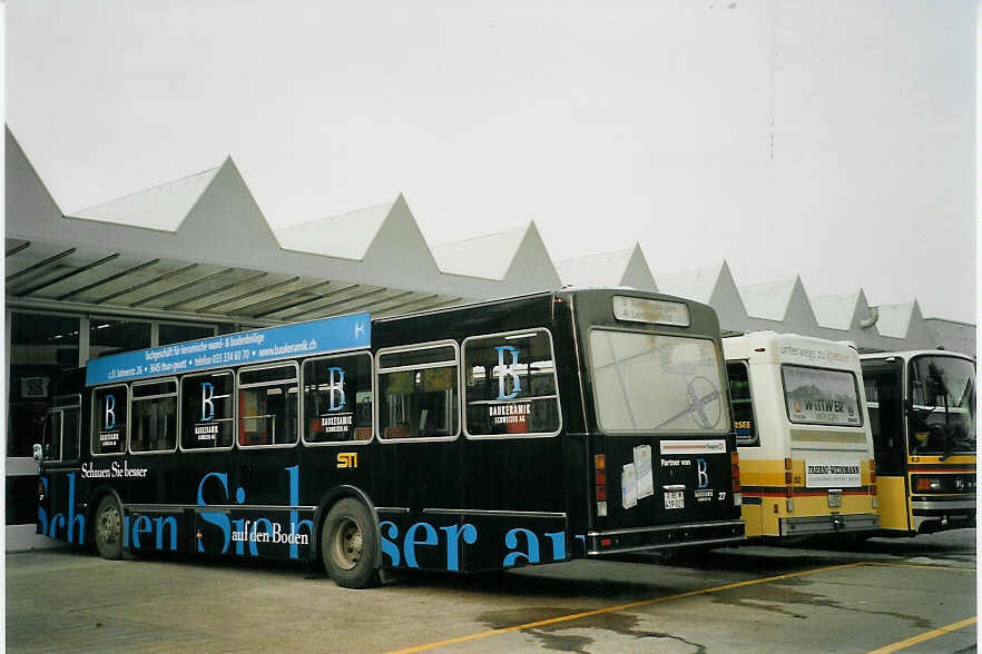 (072'811) - STI Thun - Nr. 27/BE 419'027 - Volvo/R&J (ex SAT Thun Nr. 27) am 28. November 2004 in Thun, Garage