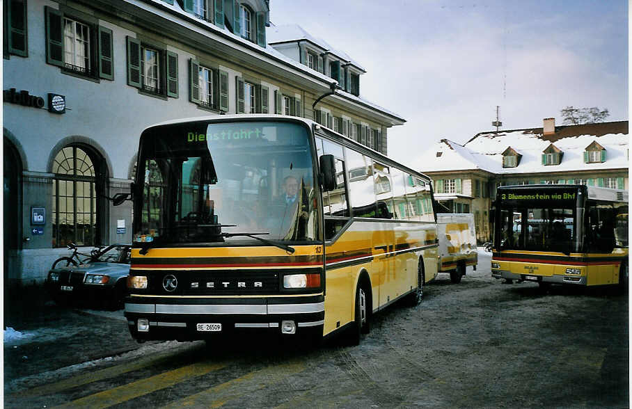 (074'336) - STI Thun - BE 26'509 - Setra (ex AvH Heimenschwand Nr, 3; ex AGS Sigriswil Nr. 1) am 27. Januar 2005 beim Bahnhof Thun