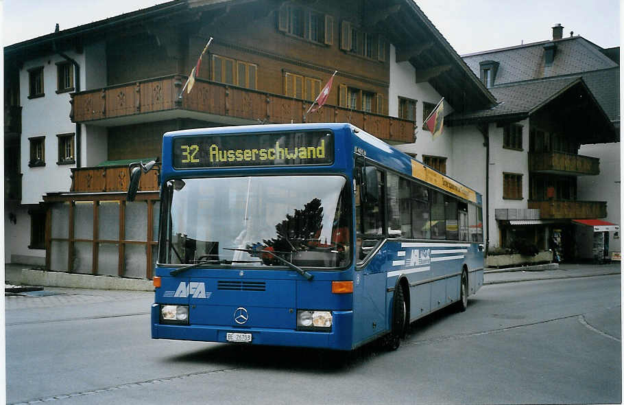 (076'208) - AFA Adelboden - Nr. 3/BE 26'703 - Mercedes am 18. April 2005 beim Autobahnhof Adelboden