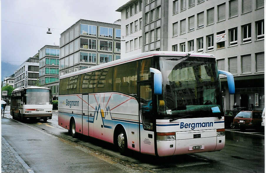 (076'511) - Bergmann, Adelboden - BE 240 - Van Hool am 5. Mai 2005 in Zrich, Kongresshaus