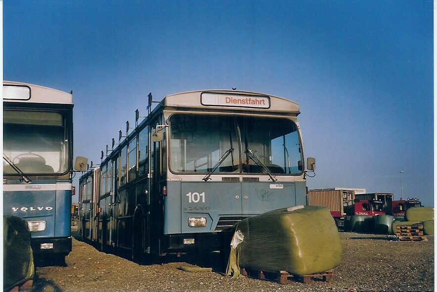 (077'427) - VBL Luzern - Nr. 101 - Volvo/Hess am 18. Juni 2005 in Hindelbank, Landi