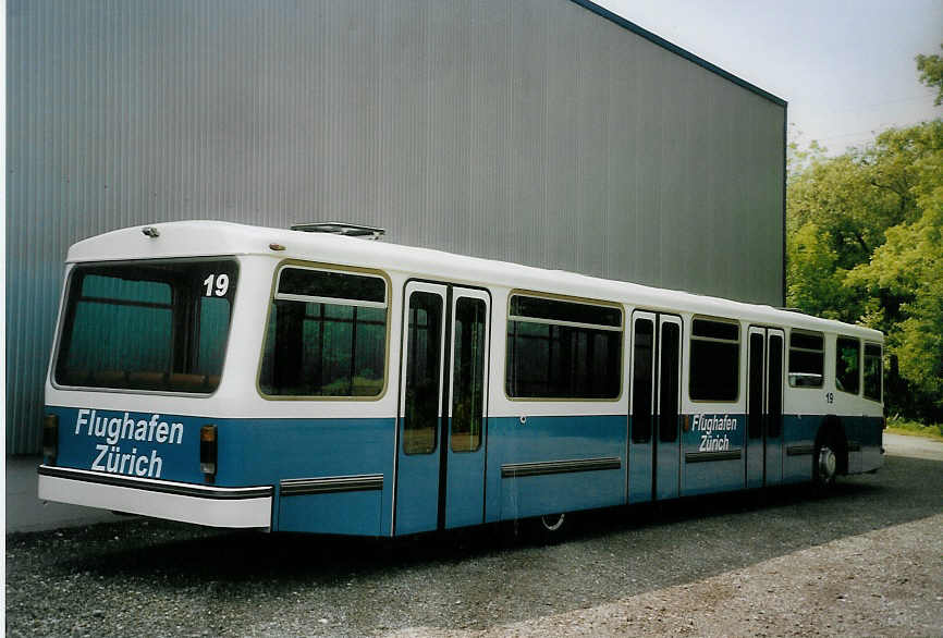 (077'607) - Flughafen, Zrich - Nr. 19 - FBW/Hess am 18. Juni 2005 in Wetzikon, FBW-Museum