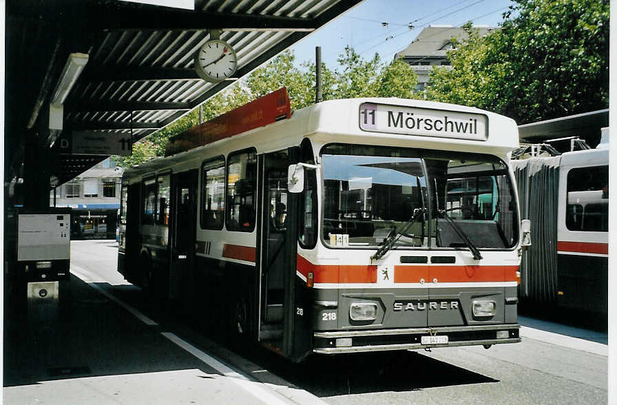 (079'208) - VBSG St. Gallen - Nr. 218/SG 141'218 - Saurer/Hess am 28. Juli 2005 beim Bahnhof St. Gallen