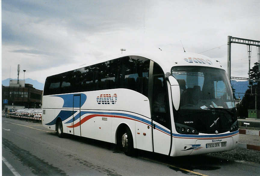 (079'703) - Aus Spanien: Jano, Trubia - 7932 DFK - Volvo/Sunsundegui am 25. August 2005 in Thun, CarTerminal