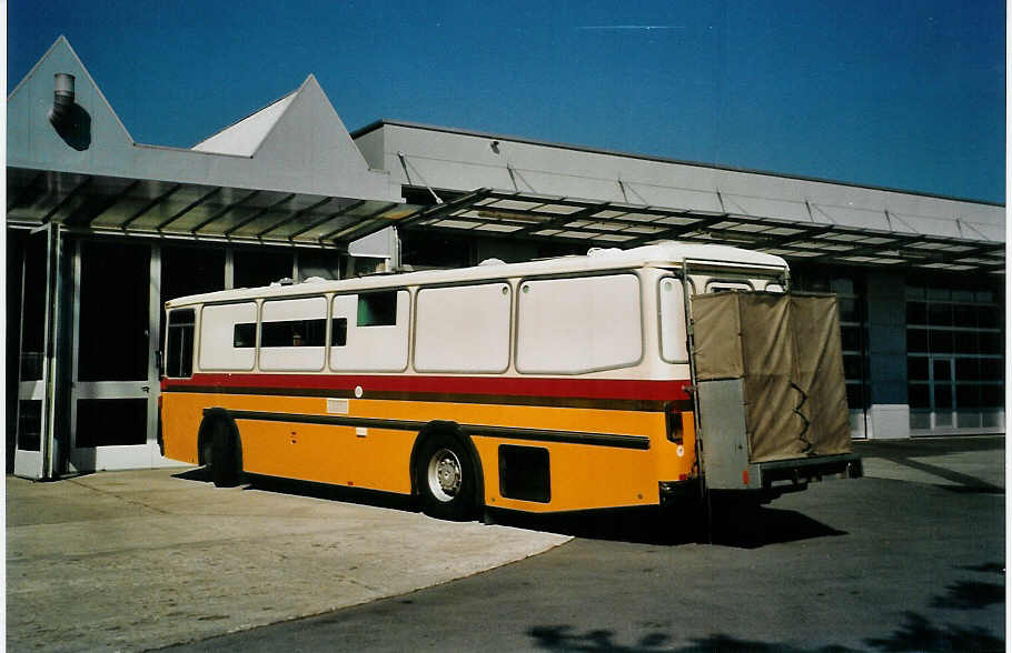 (080'503) - Segessenmann, Burgistein - Saurer/Tscher (ex P 24'229) am 22. September 2005 in Thun, Garage STI