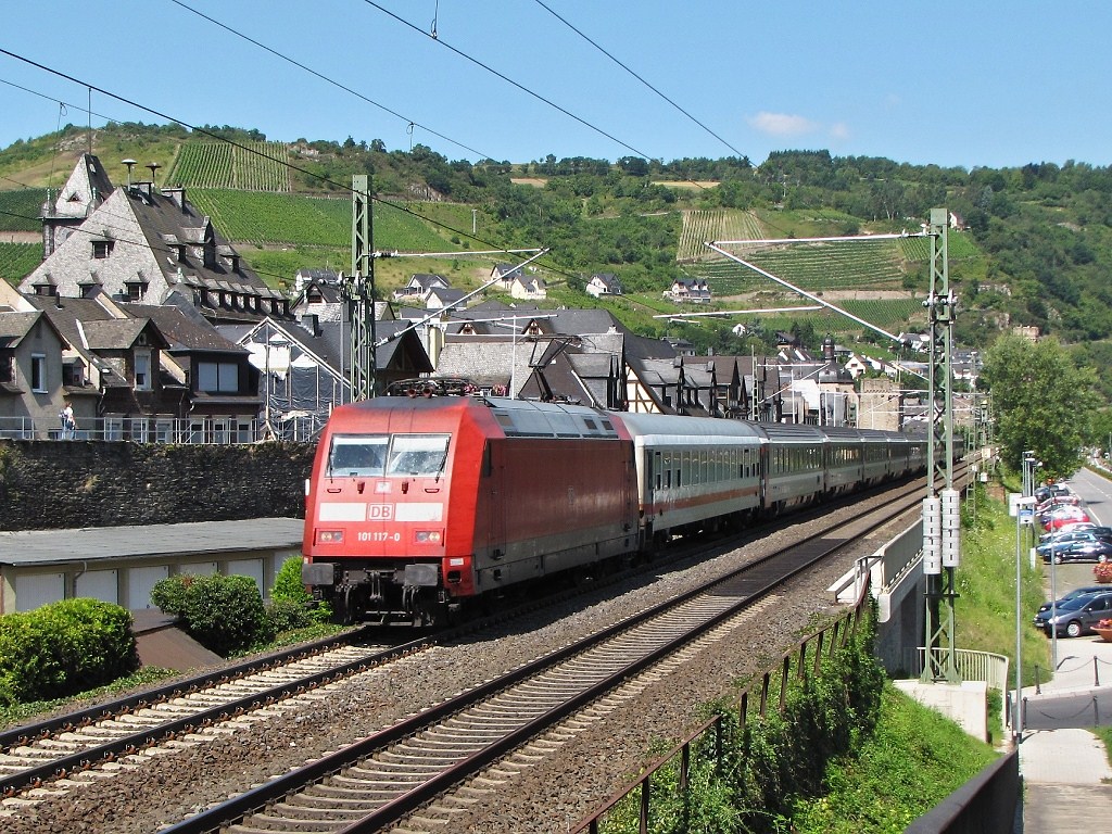 101 117 mit EC am 04.08.09 in Oberwesel