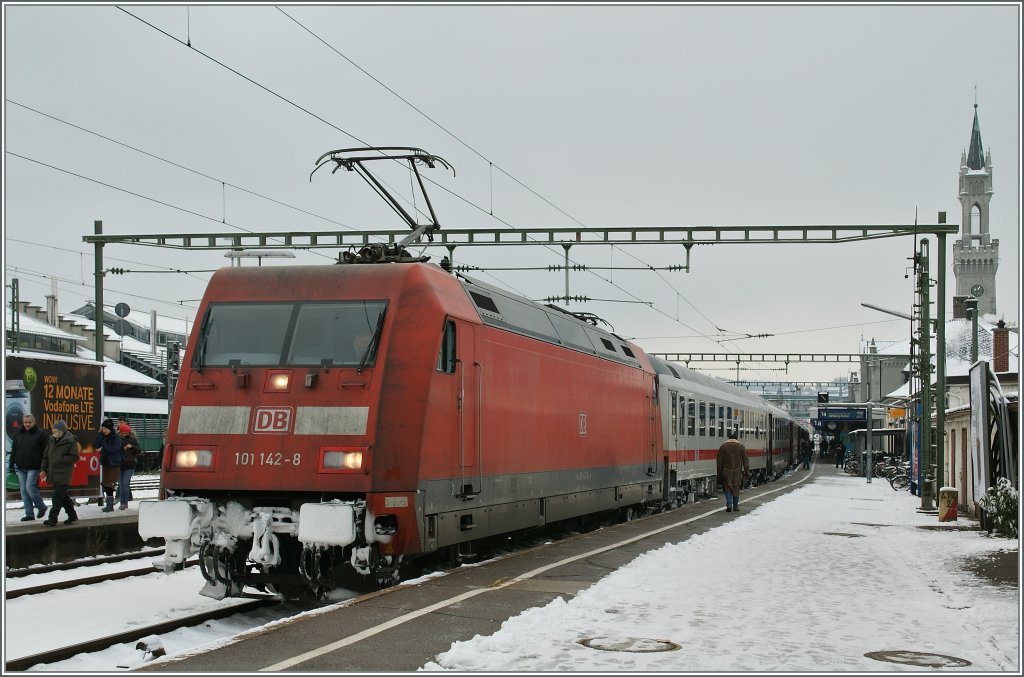 101 142-8 in Konstanz.
8. Dez. 2013