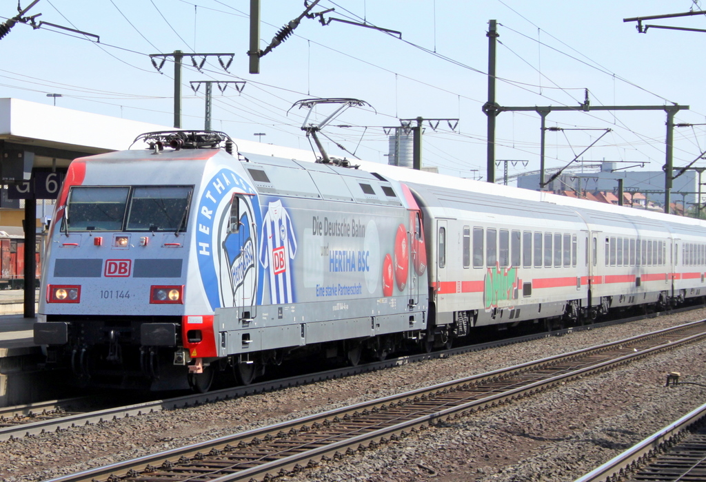 101 144 mit IC 1078 am 07.05.11 in Fulda