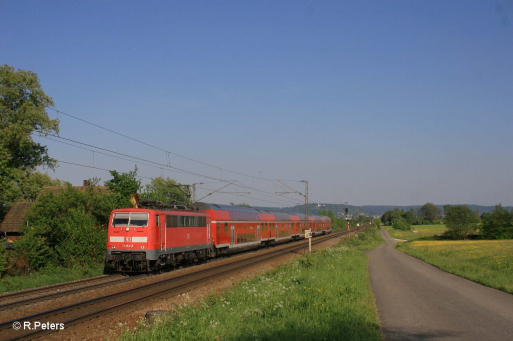 111 184-8 mit RE4260 Mnchen - Nrnberg bei Plling. 13.05.11