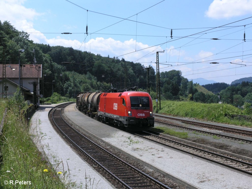 1116 242-7 durchfhrt Hallwang Elixhausen mit ein gemischten Gterzug. 13.06.09