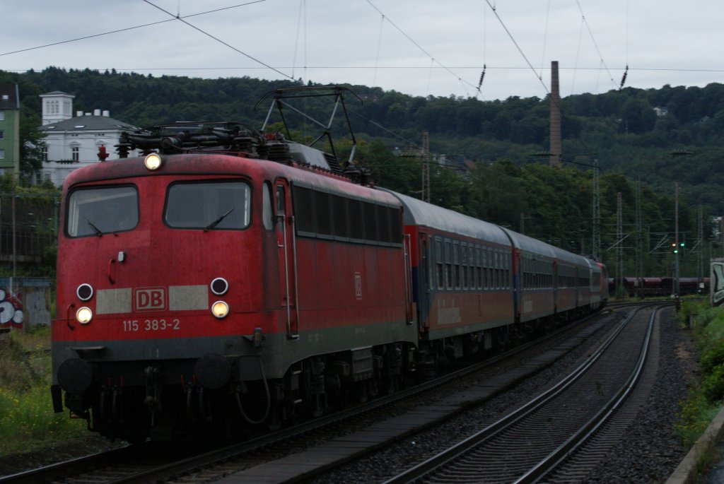 115 383-2 + 115 205-7 mit dem IC 2863 in Wuppertal-Steinbeck am 07.09.2010