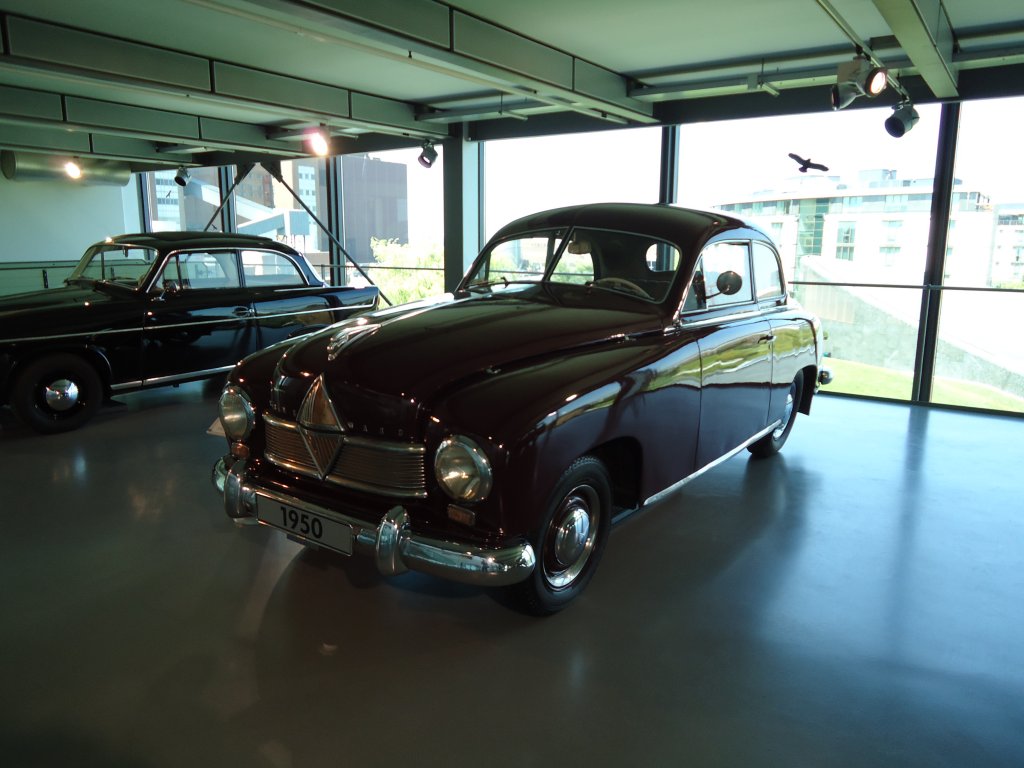 (127'850) - Borgward - Jahrgang 1950 - am 9. Juli 2010 in Wolfsburg/Deutschland
