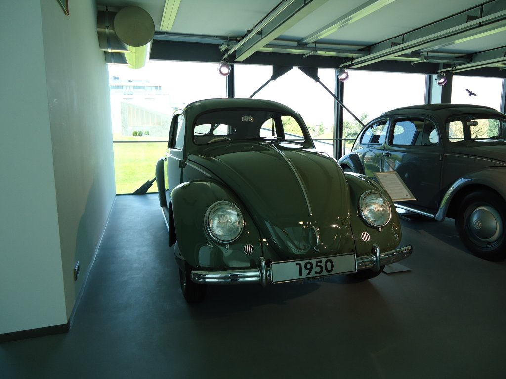 (127'886) - VW-K�fer - Jahrgang 1950 - am 9. Juli 2010 in Wolfsburg/Deutschland