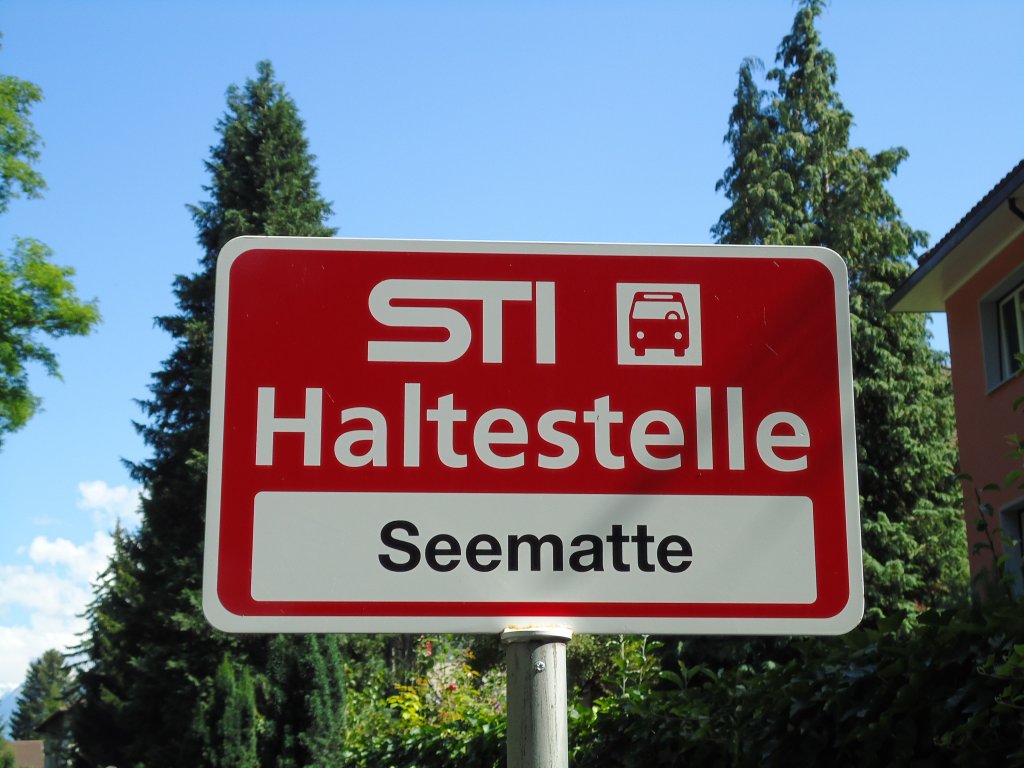(128'217) - STI-Haltestelle - H�nibach, Seematte - am 1. August 2010