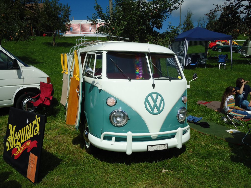 (129'272) - VW-Bus - BE 120'402 - am 4. September 2010 in Wachseldorn