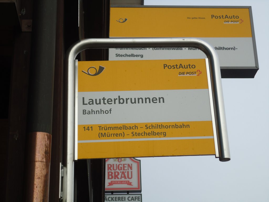 (131'837) - PostAuto-Haltestelle - Lauterbrunnen, Bahnhof - am 30. Dezember 2010
