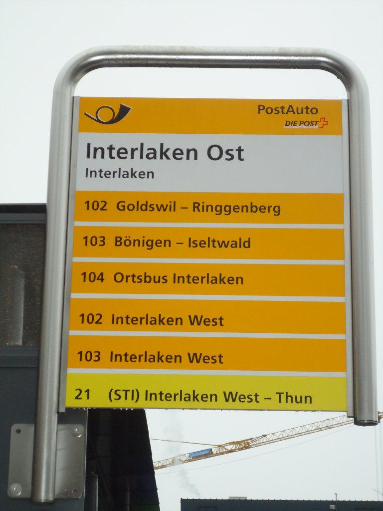 (131'842) - PostAuto-Haltestelle - Interlaken, Interlaken Ost - am 30. Dezember 2010