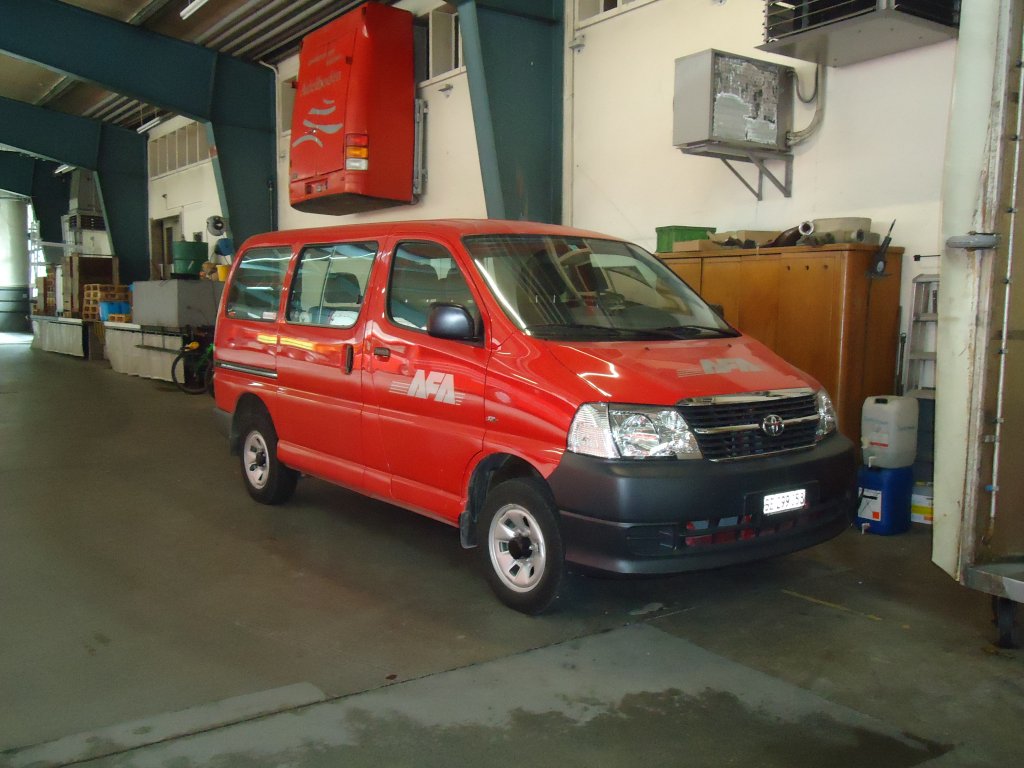 (133'171) - AFA Adelboden - BE 299'058 - Toyota am 27. M�rz 2011 im Autobahnhof Adelboden