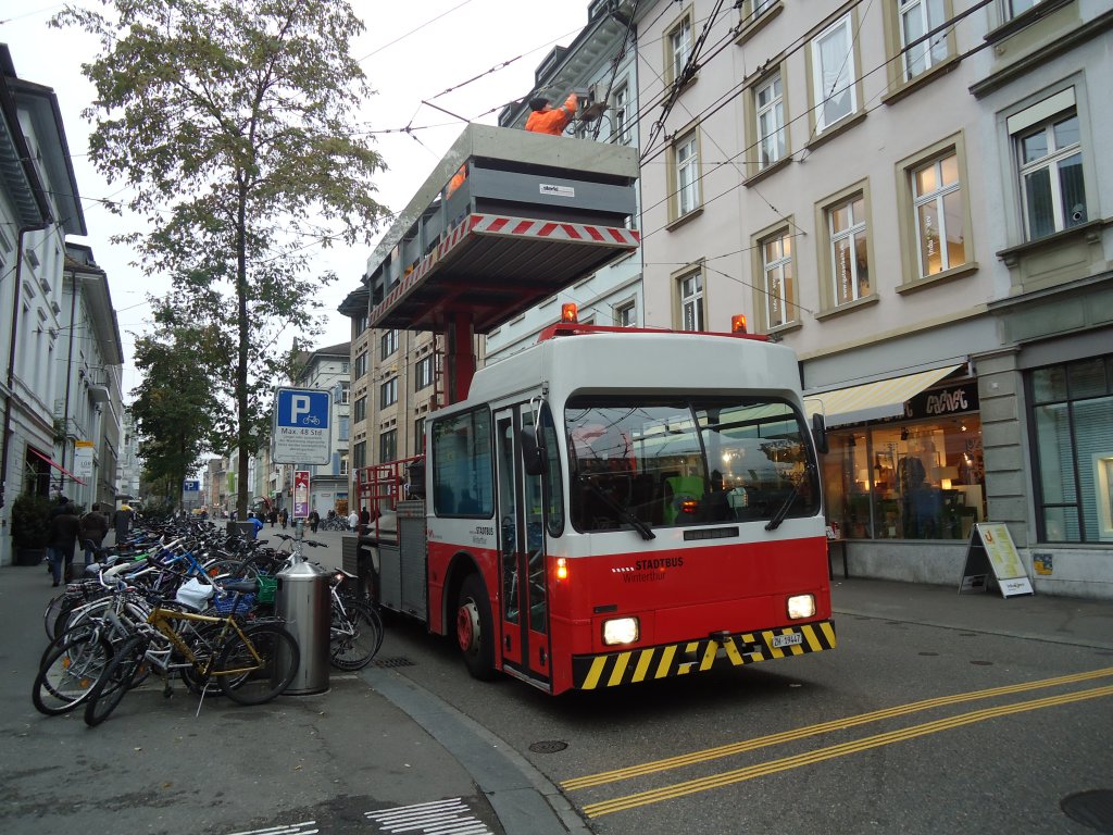 (136'994) - SW Winterthur - ZH 19'447 - Turmwagen am 24. November 2011 beim Hauptbahnhof Winterthur