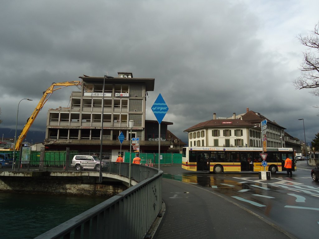 (138'547) - Abbruch vom Kino Rex in Thun am 16. April 2012
