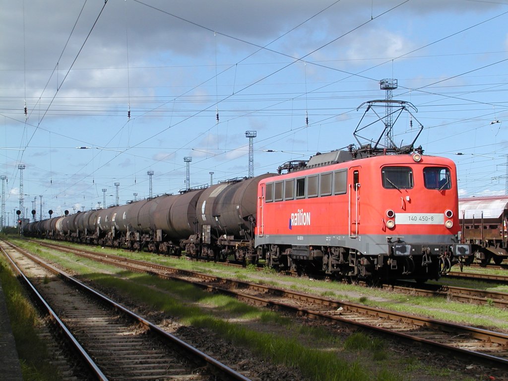 140 450 am 28.08.2007 in Rostock-Seehafen.