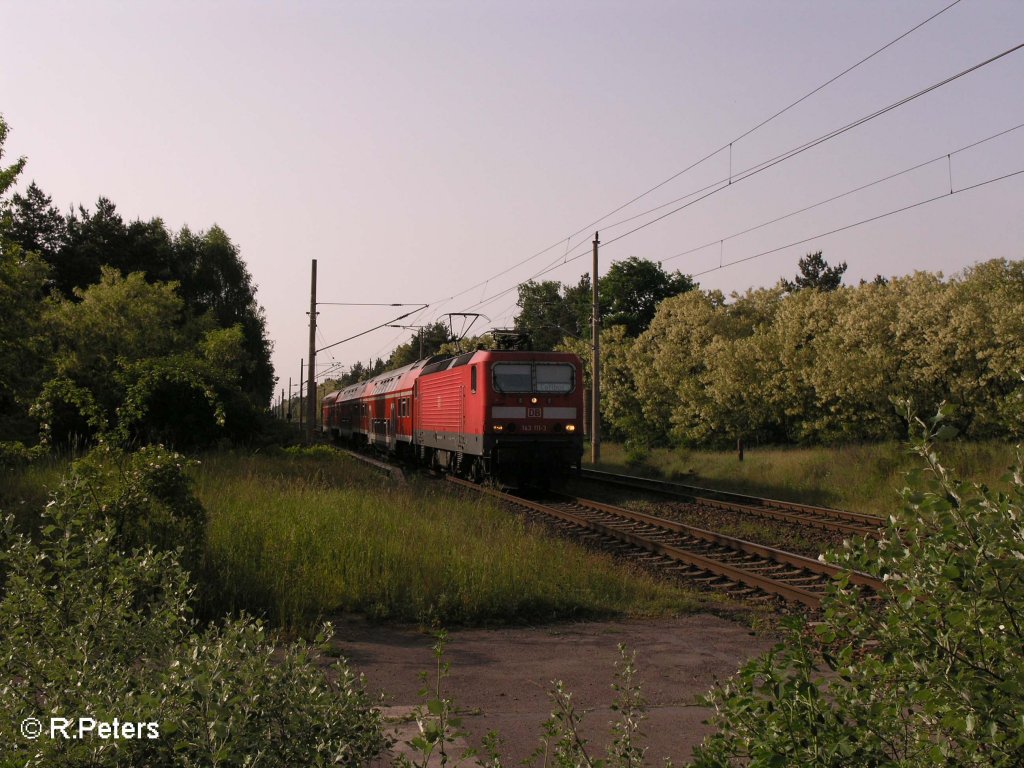 143 111-3 zieht bei ex HP Vogelsang den RB11. 30.05.08