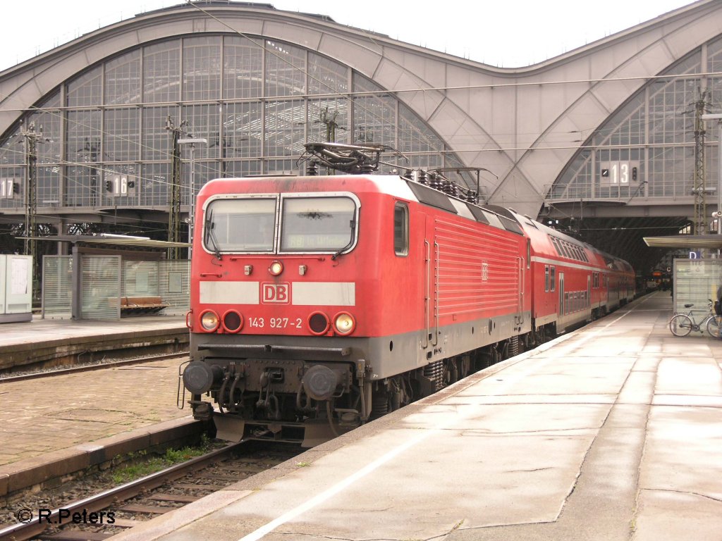 143 927-2 verlsst Leipzig HBF mit RB Lutherstadt Wittemberg. 16.03.08