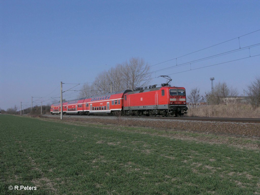 143 928 schiebt RB 17692 nach Magdeburg HBF. 29.03.11