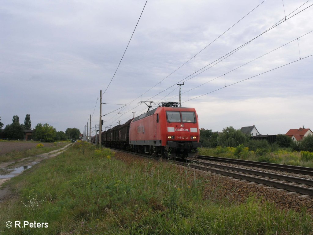 145 021-2 durchfhrt Jacobsdorf(mark) mit ein Coiltransportzug. 19.08.08