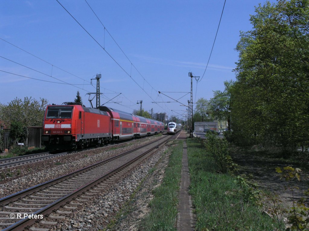 146 242-3 durchfhrt Regensbur Prfering als RE 4246 nach Nrnberg. 29.04.10