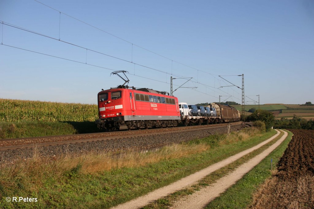 151 165-8 mit gemischten Gterzug aus Seelze - Mnchen Nord bei Treuchtlingen. 16.09.11