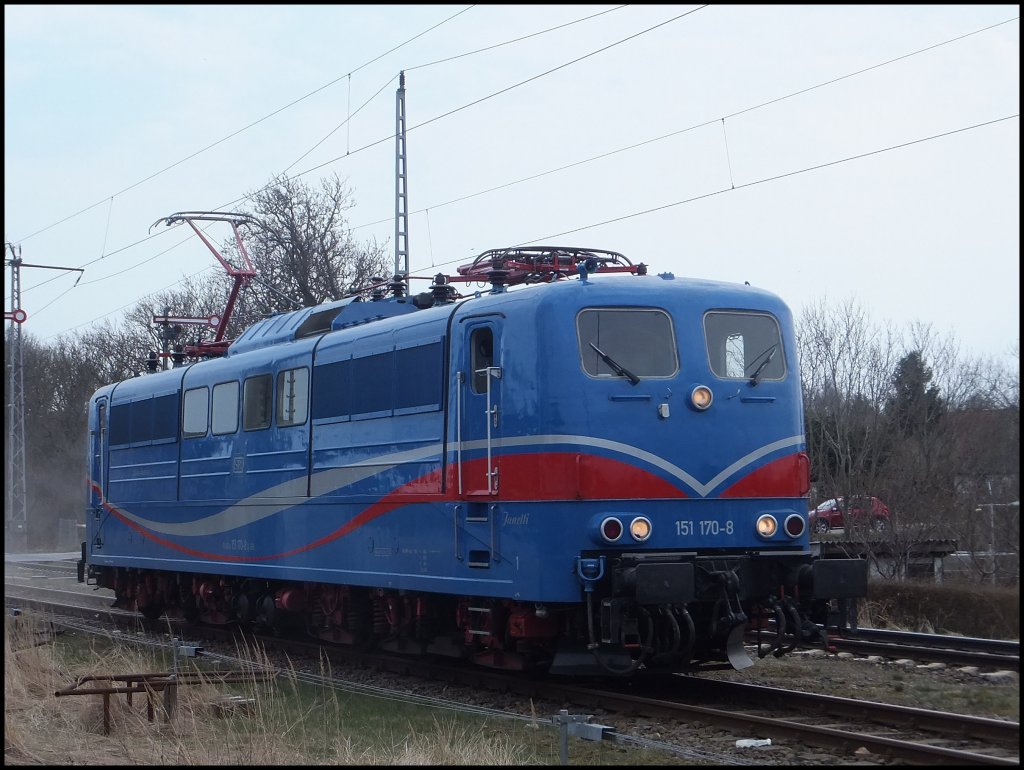 151 170-8 in Lancken am 22.04.2013  