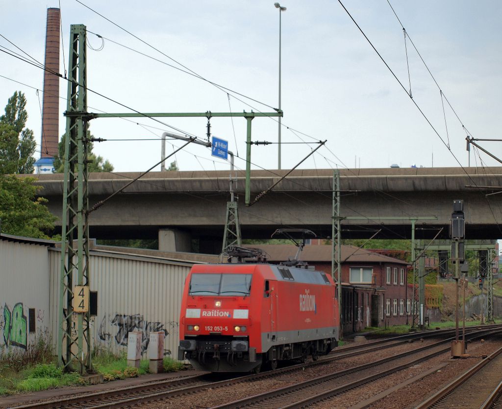 152 053-5 fuhr LZ durch Hamburg-Harburg am 11.9.