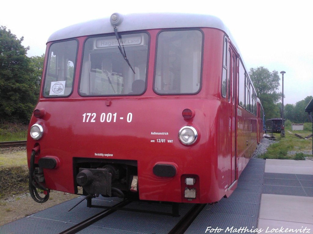 172 001-0 (772 172-2) & 172 601-7 (972 172-0) abgestellt in Putbus am 31.5.13