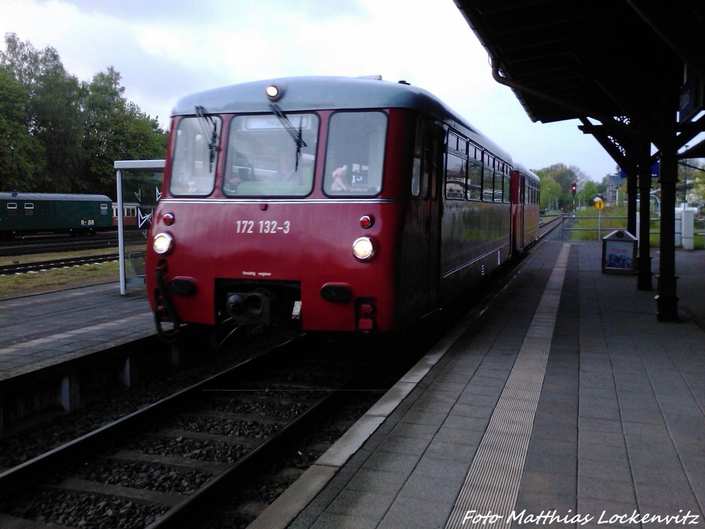 172 171-1 + 172 132-3 im Bahnhof Putbus am 14.5.13