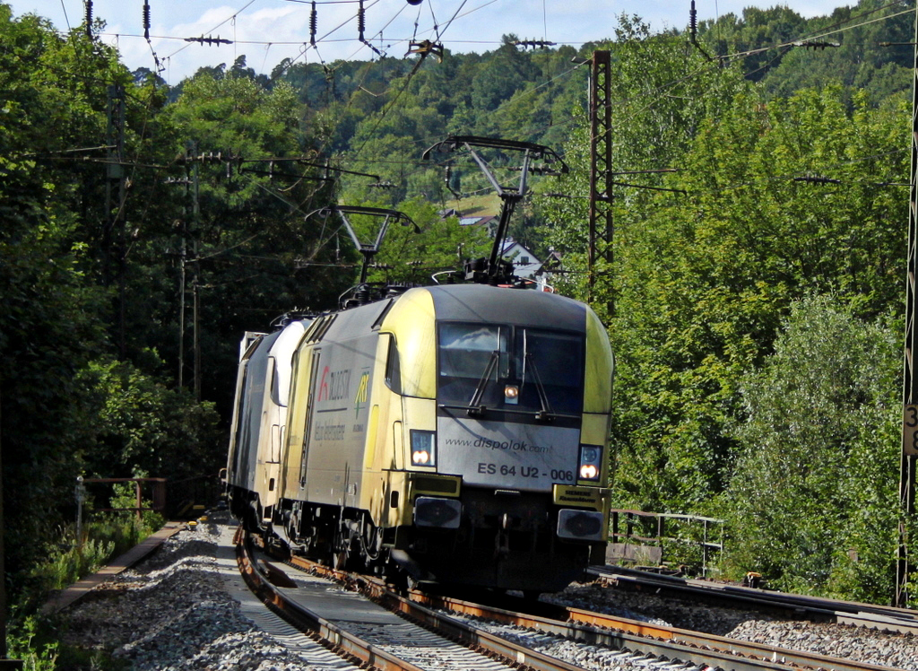 182 506 und 182 521 mit Containerzug am 02.08.11 in Jossa