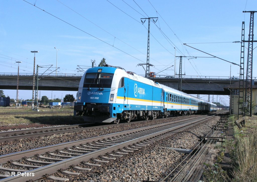 183 002 fhrt als ALX37980 nach Hof in Regensburg ein. 09.09.09
